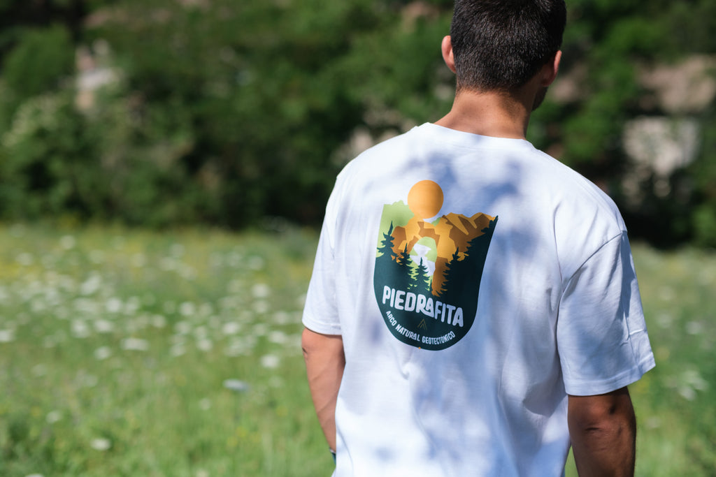 CAMISETA OVERSIZE PIEDRAFITA ADULTOS S.2024